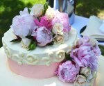 bridal shower cake