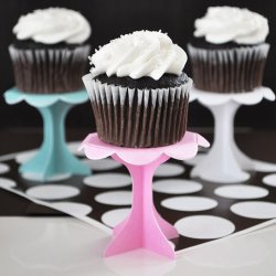 Pink, white, and blue cupcake stands.