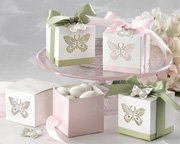 Add a personalized touch to your bridal shower favors with these cellophane bags. You pick the design, select the print color, choose the text, and then add your own gift.